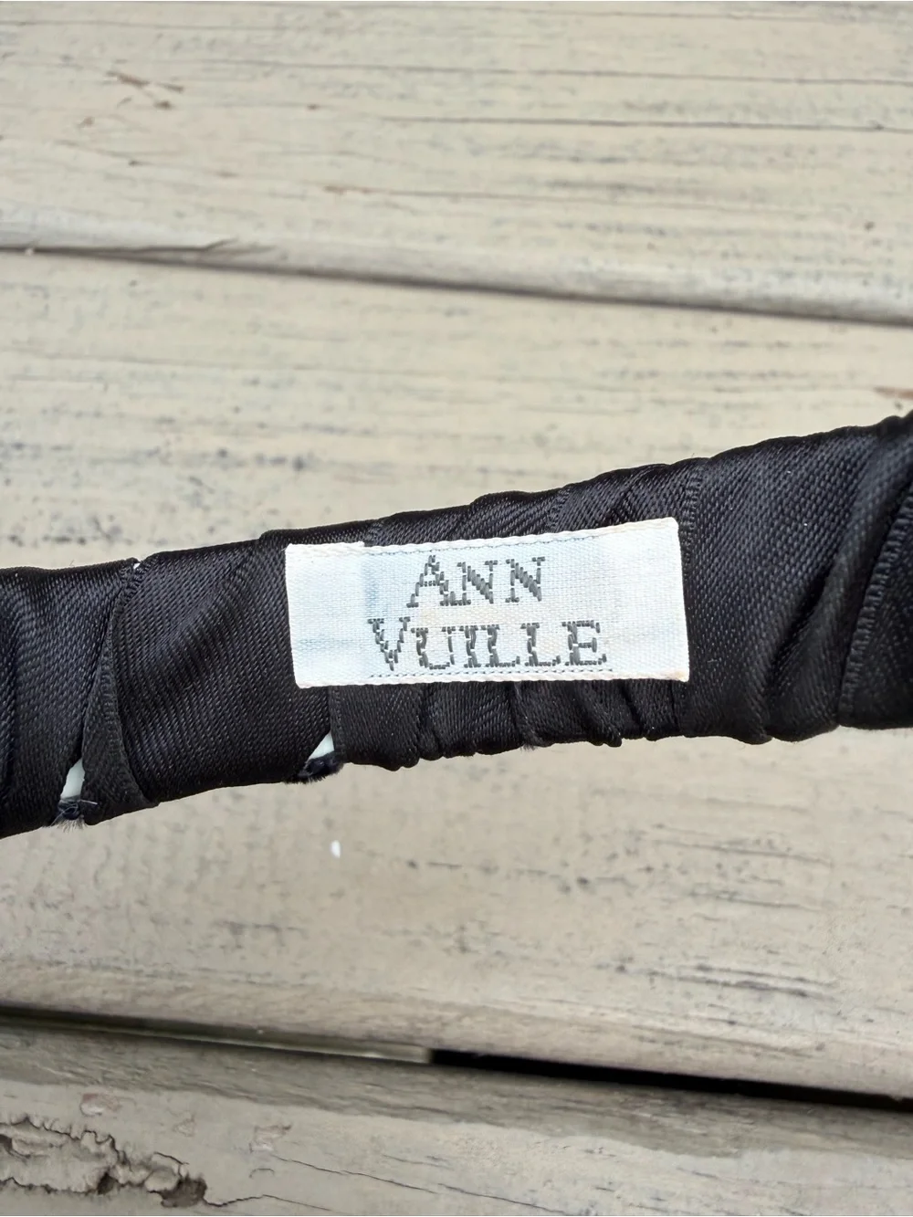 Ann Vuille Black Wrapped Satin-Textured Padded Headband